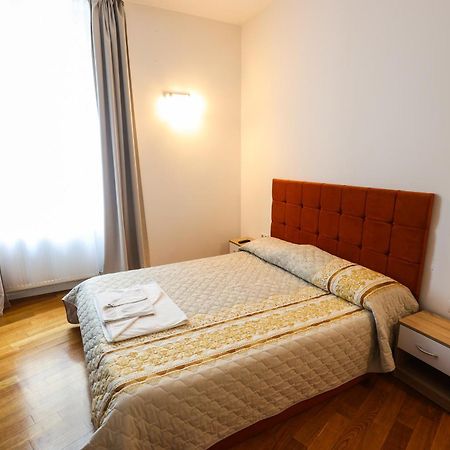 Floasiu Residence Guesthouse Sibiu Extérieur photo